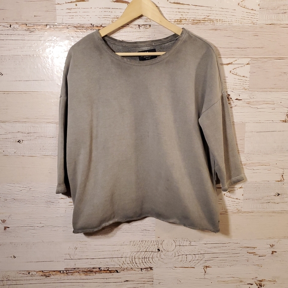 American Eagle Outfitters Tops - AEO comfy crew-neck sweatshirt